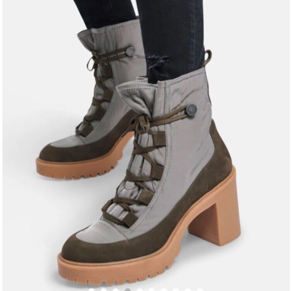 Flash Friday Sale! Dolce Vita Celida Boots - Picture 1 of 5